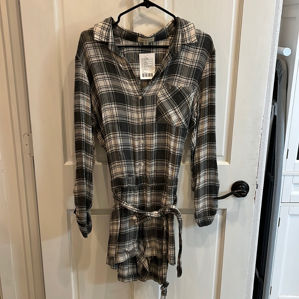 Anthropologie Cloth & Stone  Grey Flannel Long Sleeve Romper